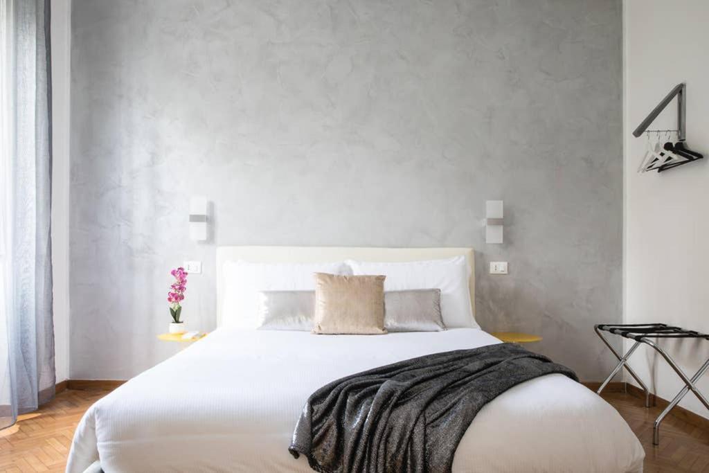 Silver Luxury Jacuzzi Suite Trastevere - Top Collection ローマ エクステリア 写真